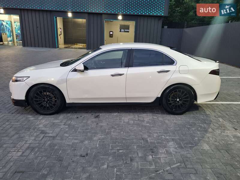 Седан Honda Accord 2010 в Каменец-Подольском