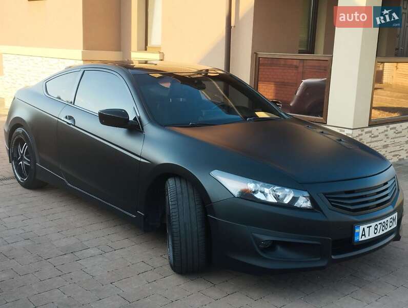 Купе Honda Accord 2008 в Калуше