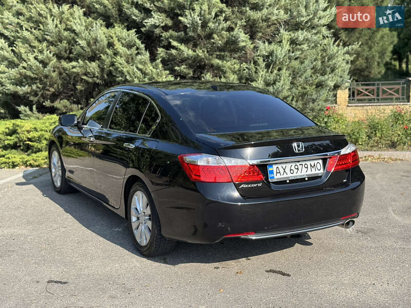 Седан Honda Accord 2015 в Харькове