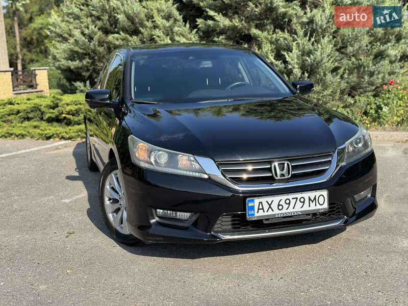 Седан Honda Accord 2015 в Харькове