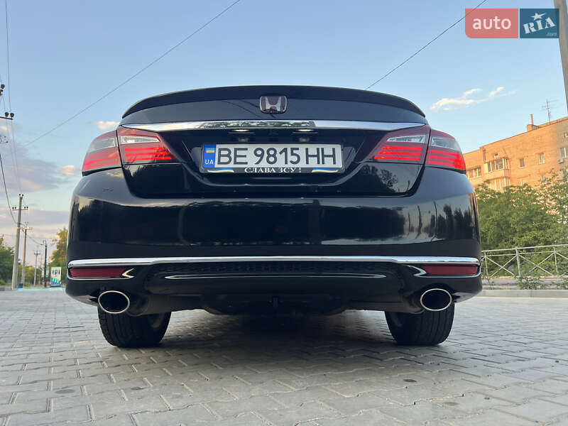 Седан Honda Accord 2017 в Николаеве