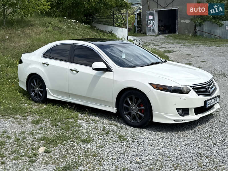Седан Honda Accord 2008 в Черновцах