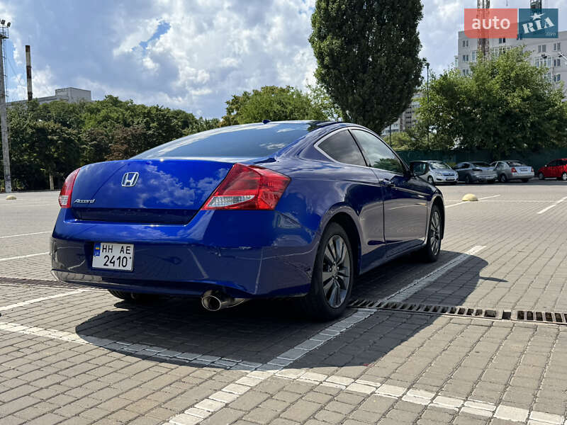 Купе Honda Accord 2011 в Одессе