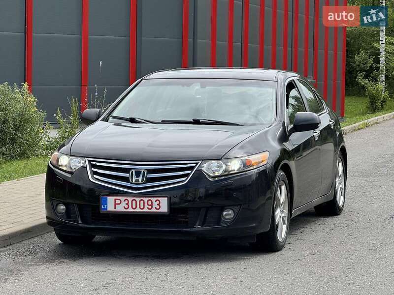 Седан Honda Accord 2009 в 