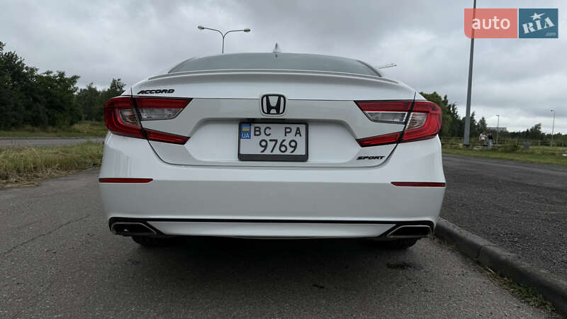 Седан Honda Accord 2018 в Львові