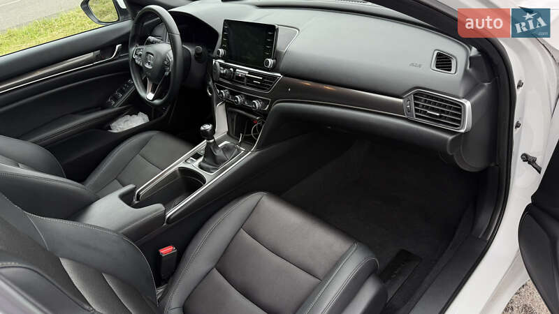 Седан Honda Accord 2018 в Львові