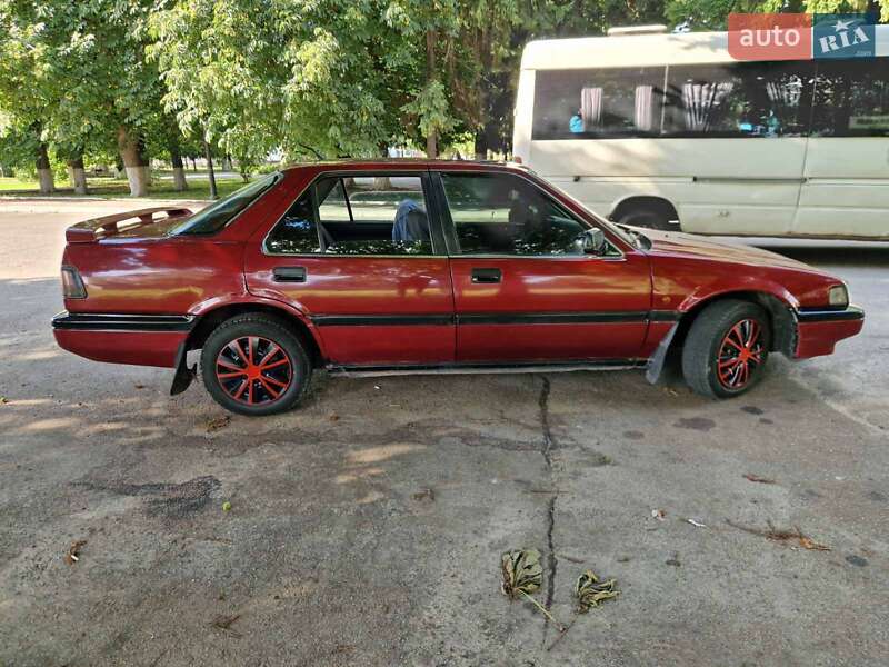 Седан Honda Accord 1989 в Сумах