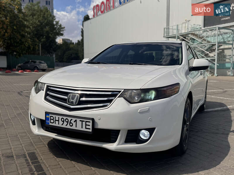 Седан Honda Accord 2008 в 