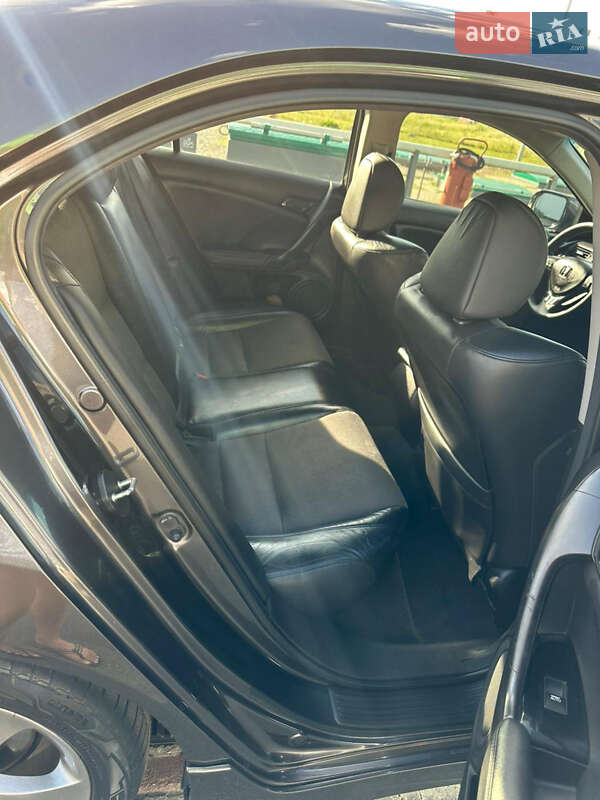 Седан Honda Accord 2008 в Киеве
