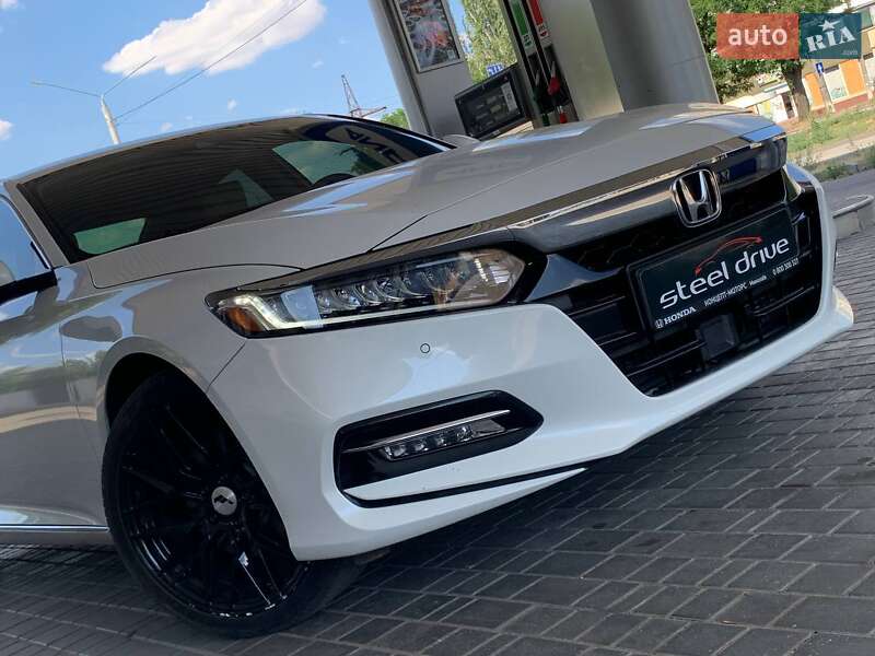 Honda Accord 2019