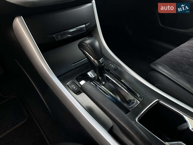 Седан Honda Accord 2013 в Харькове