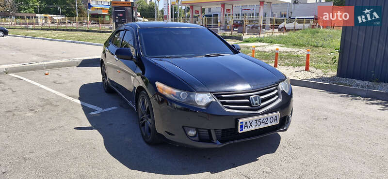 Седан Honda Accord 2010 в Харькове