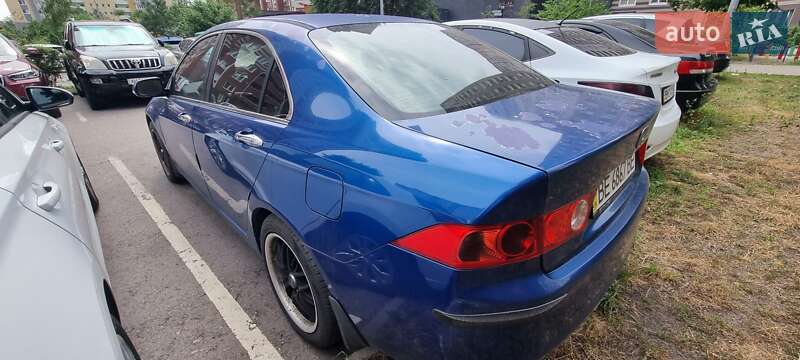 Седан Honda Accord 2003 в Киеве