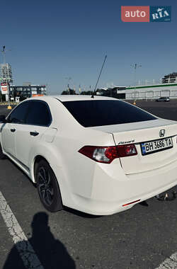 Седан Honda Accord 2010 в 