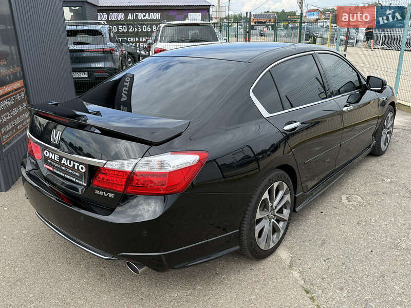 Седан Honda Accord 2013 в Києві