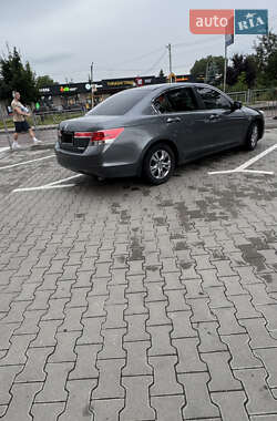 Седан Honda Accord 2012 в 