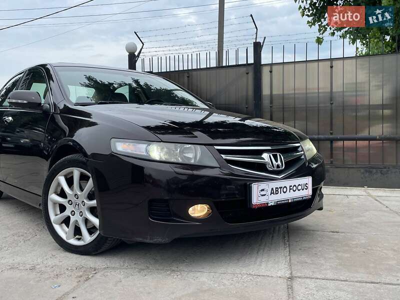 Седан Honda Accord 2006 в Киеве