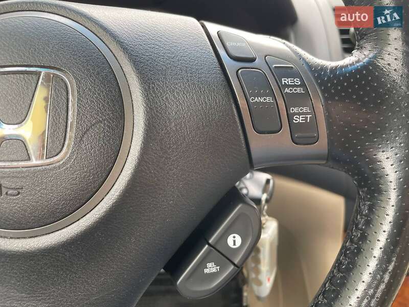Седан Honda Accord 2006 в Киеве