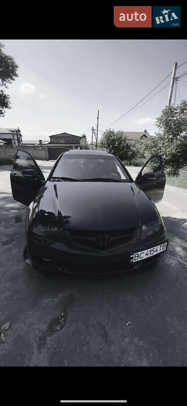 Седан Honda Accord 2004 в Кривом Роге