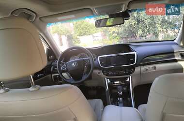 Седан Honda Accord 2017 в 