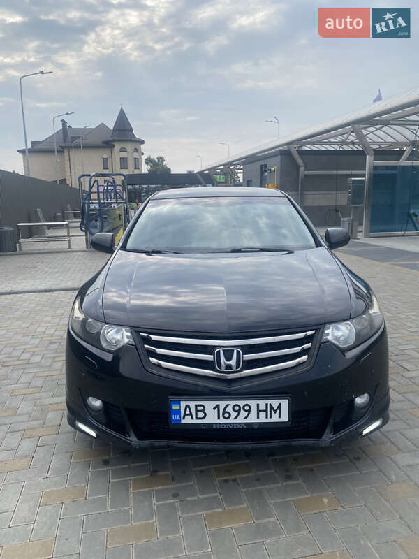 Седан Honda Accord 2010 в Вінниці