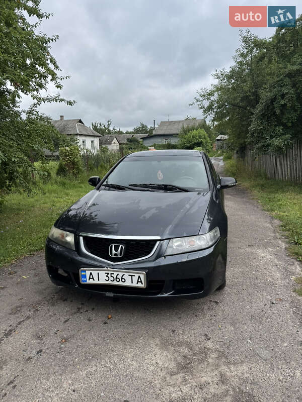 Honda Accord 2004