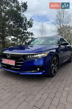 Седан Honda Accord 2022 в Киеве
