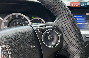 Седан Honda Accord 2013 в 