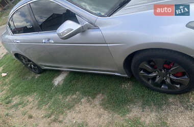 Седан Honda Accord 2008 в Звенигородке