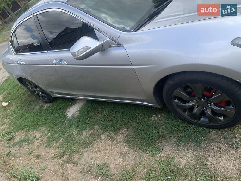 Седан Honda Accord 2008 в Звенигородке