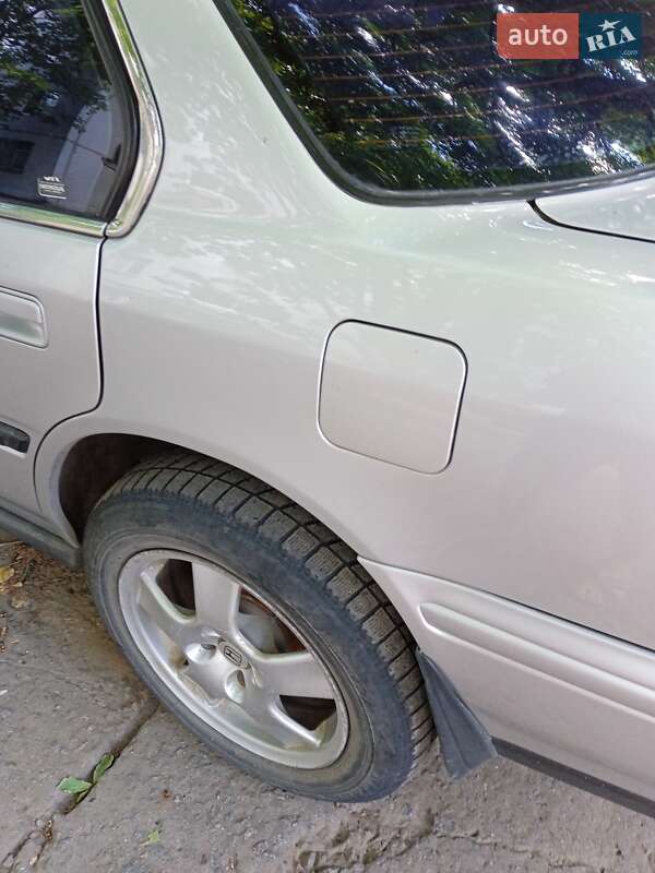 Седан Honda Accord 1993 в Южноукраїнську