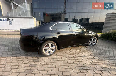 Седан Honda Accord 2012 в Ужгороді