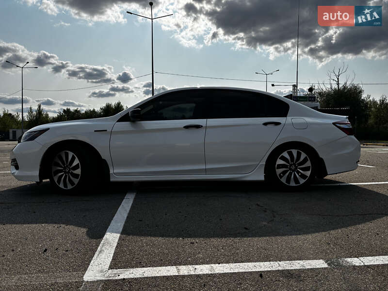 Седан Honda Accord 2017 в Києві