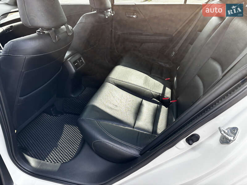 Седан Honda Accord 2017 в Києві