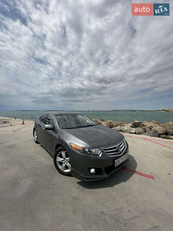 Седан Honda Accord 2008 в Чернівцях