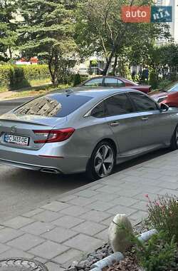 Седан Honda Accord 2019 в 