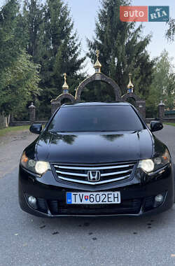 Седан Honda Accord 2010 в Тячеві