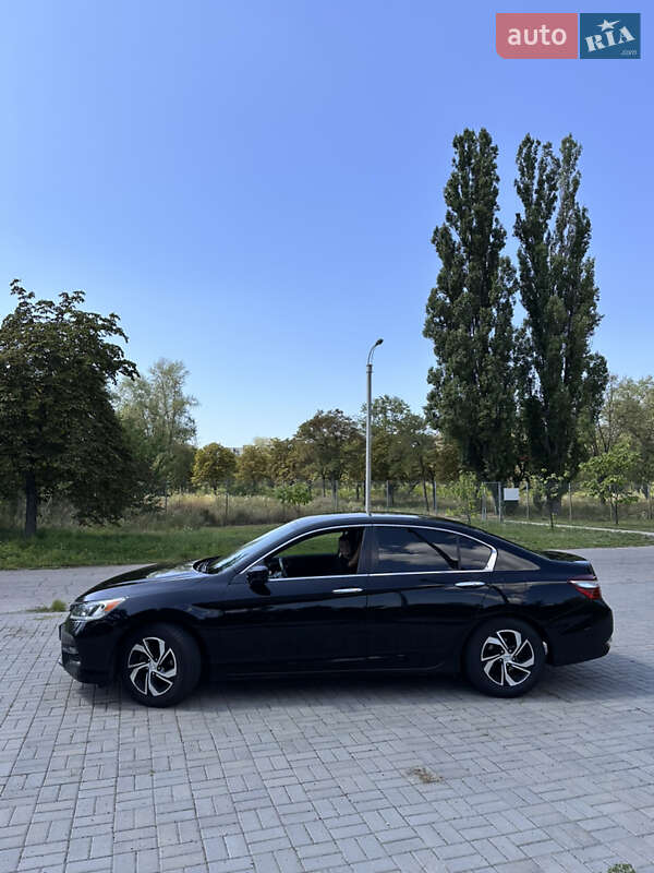 Седан Honda Accord 2017 в Кременчуці