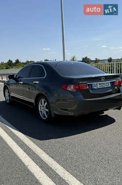Седан Honda Accord 2012 в 