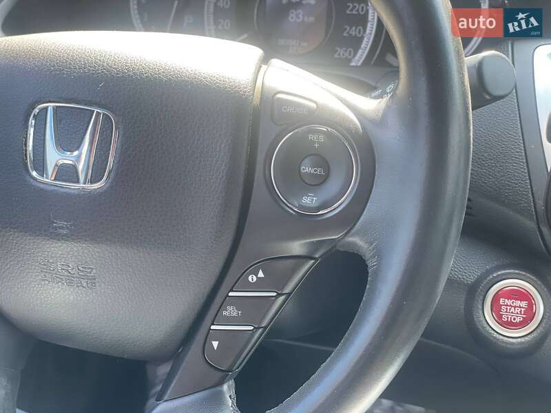Седан Honda Accord 2013 в Одессе