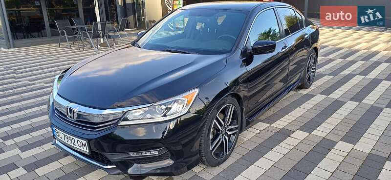 Седан Honda Accord 2017 в Львове