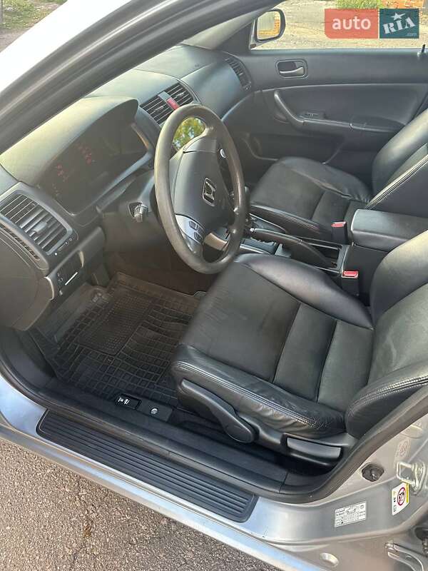 Седан Honda Accord 2004 в Люботині