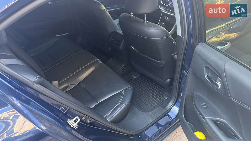 Седан Honda Accord 2015 в Києві