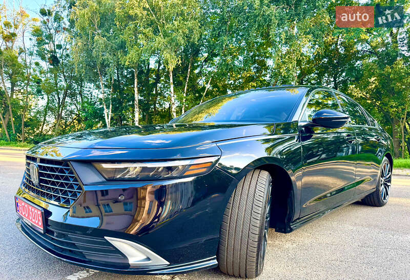Седан Honda Accord 2024 в Києві