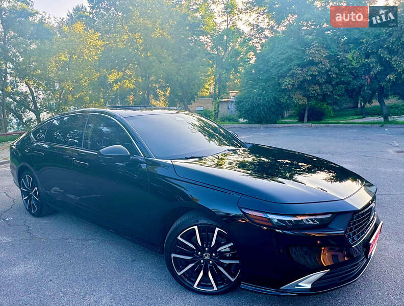 Седан Honda Accord 2024 в Києві