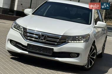 Седан Honda Accord 2015 в Одессе