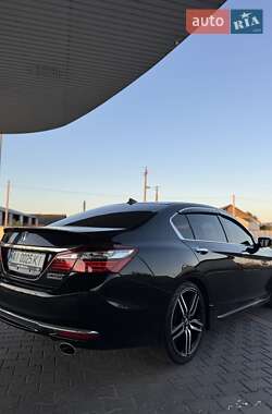 Седан Honda Accord 2017 в Володарці