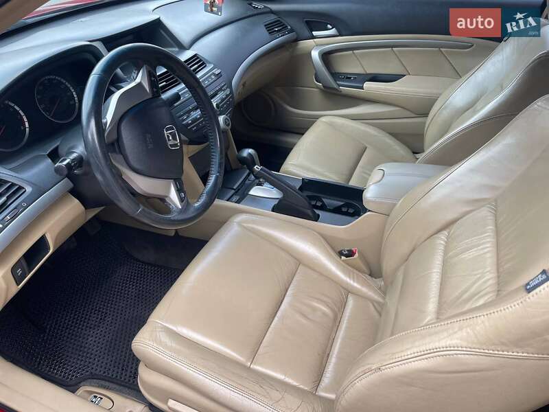 Купе Honda Accord 2008 в Балті