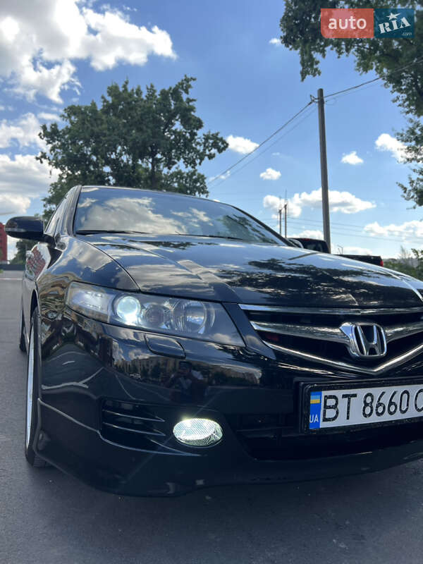 Седан Honda Accord 2006 в Києві