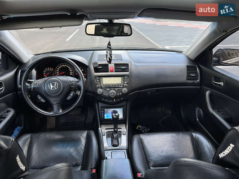 Седан Honda Accord 2006 в Києві